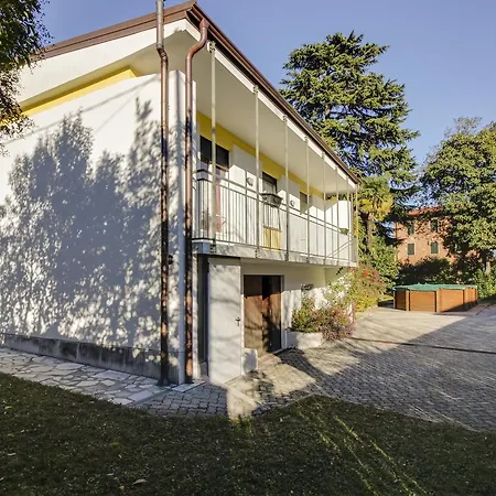 Casa Emilia 別荘 ドンゴ