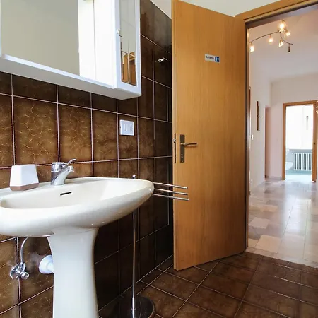 Holiday home Casa Emilia Dongo